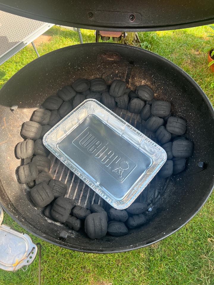 Hovězí brisket - příprava grilu