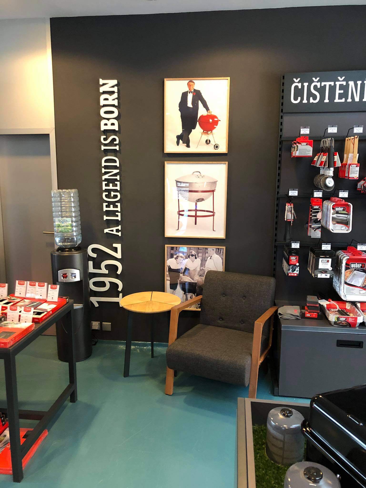 Prodejna grilů Weber Store Top Grily