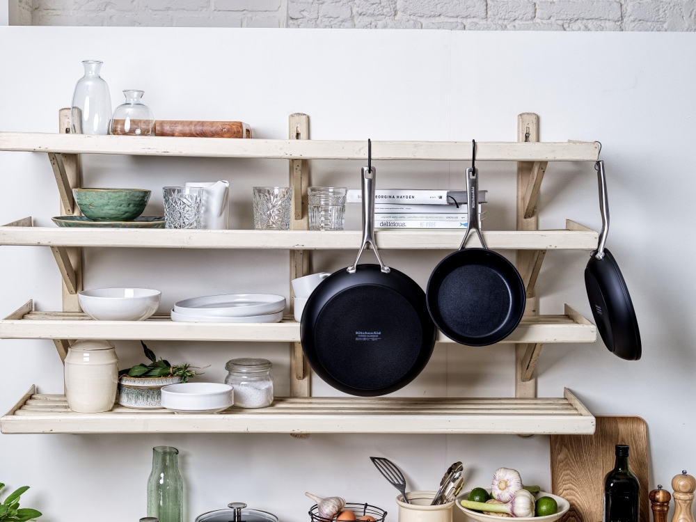 Forged Hardened Aluminium pánve KitchenAid