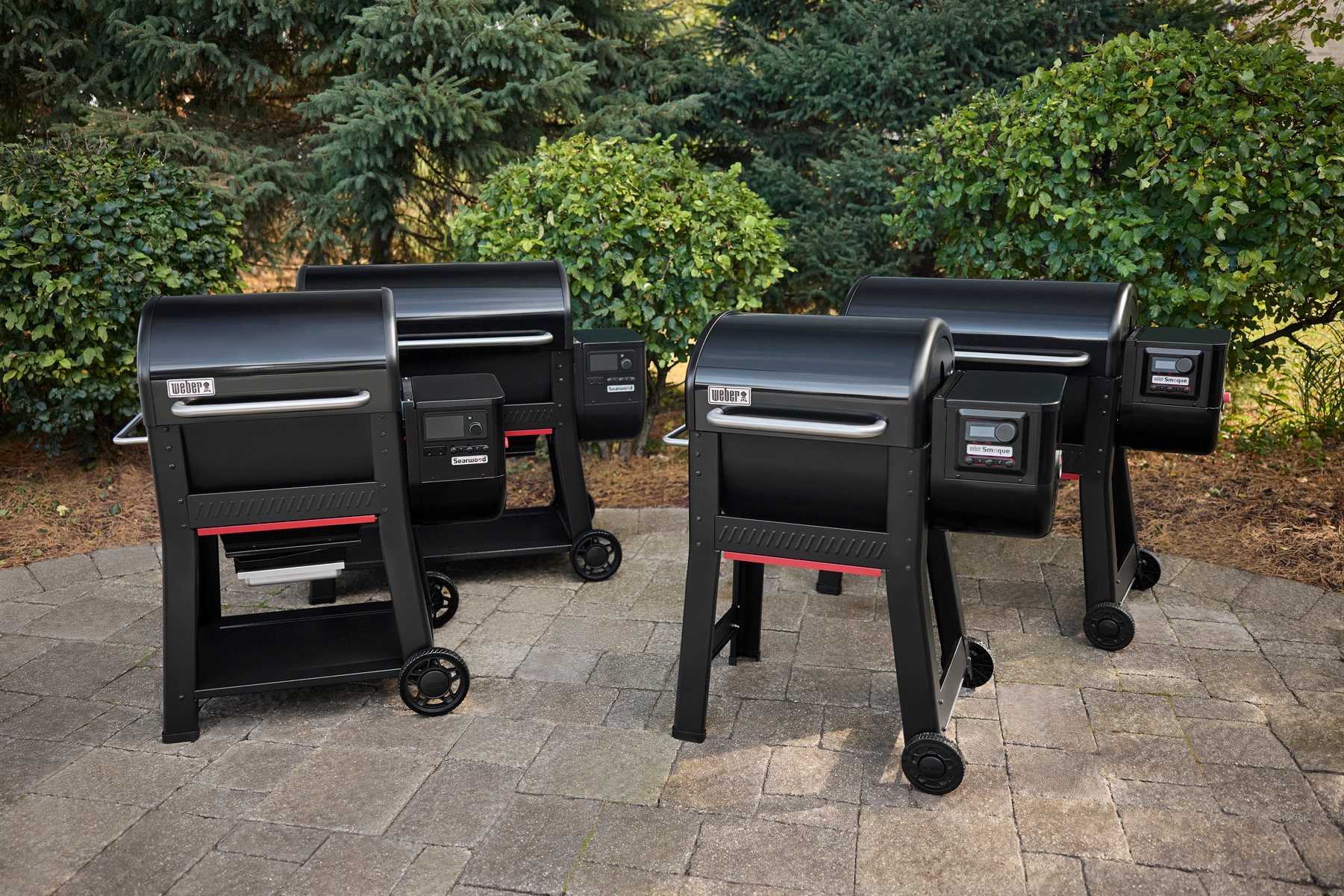 Peletové grily Weber Smoque