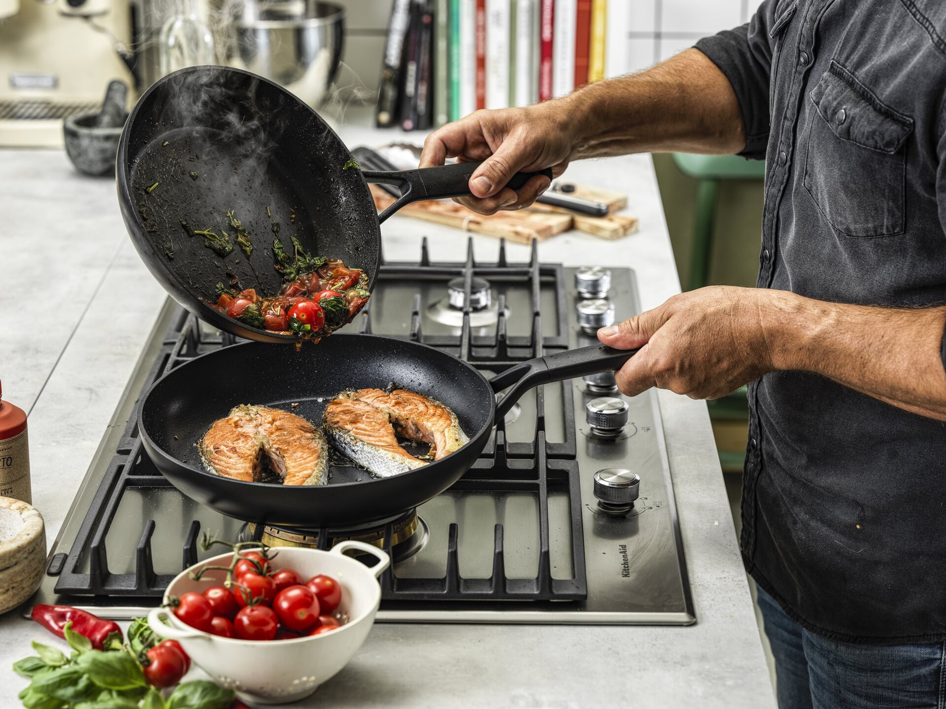 KitchenAid Classic Forged Aluminium