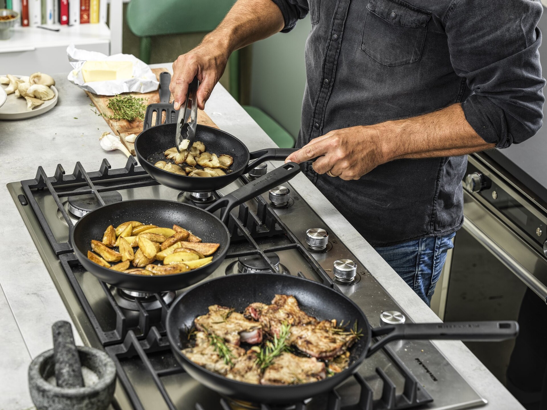 KitchenAid Classic Forged Aluminium