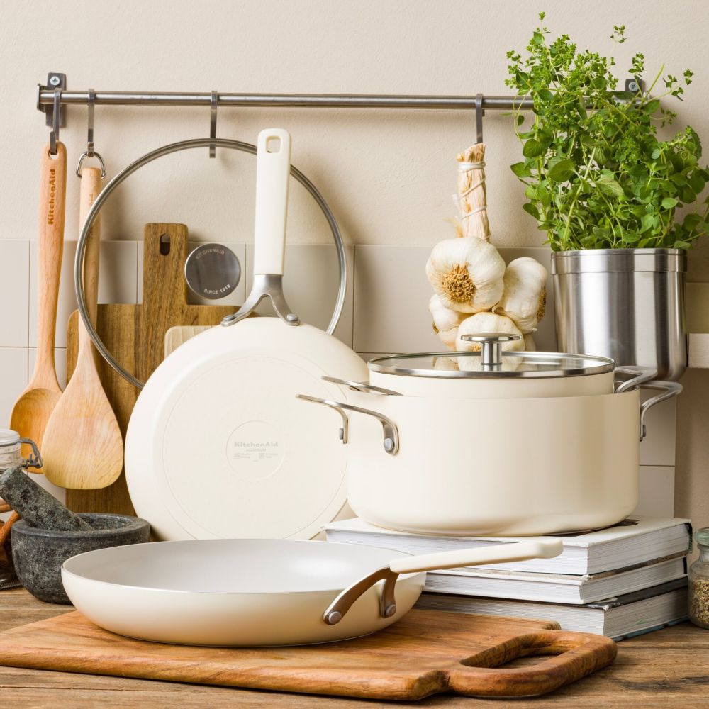 KitchenAid Aluminium Coloured