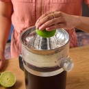 Bezdrátový odšťavňovač citrusů KitchenAid 5KCJR160BM GO